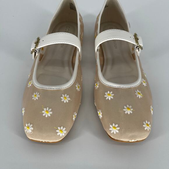 BCBGeneration Harperin Mary Jane Flats White Daisy – Size 7.5M - Picture 5 of 13